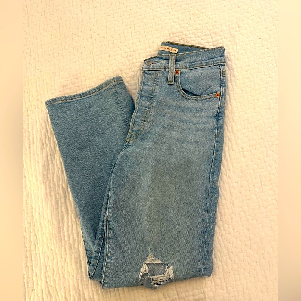 Women’s jeans